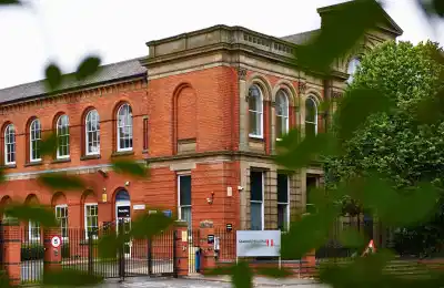 Queen's Hospital Close, Birmingham - Birmingham, England, United Kingdom - Exterior