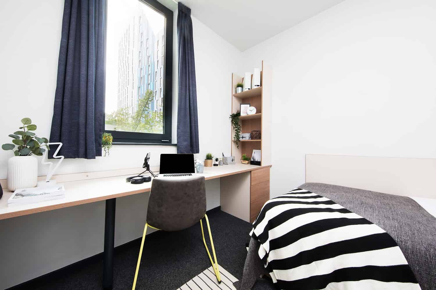Wellington St Plaza, Newcastle - Newcastle Upon Tyne, England, United Kingdom - Bedroom