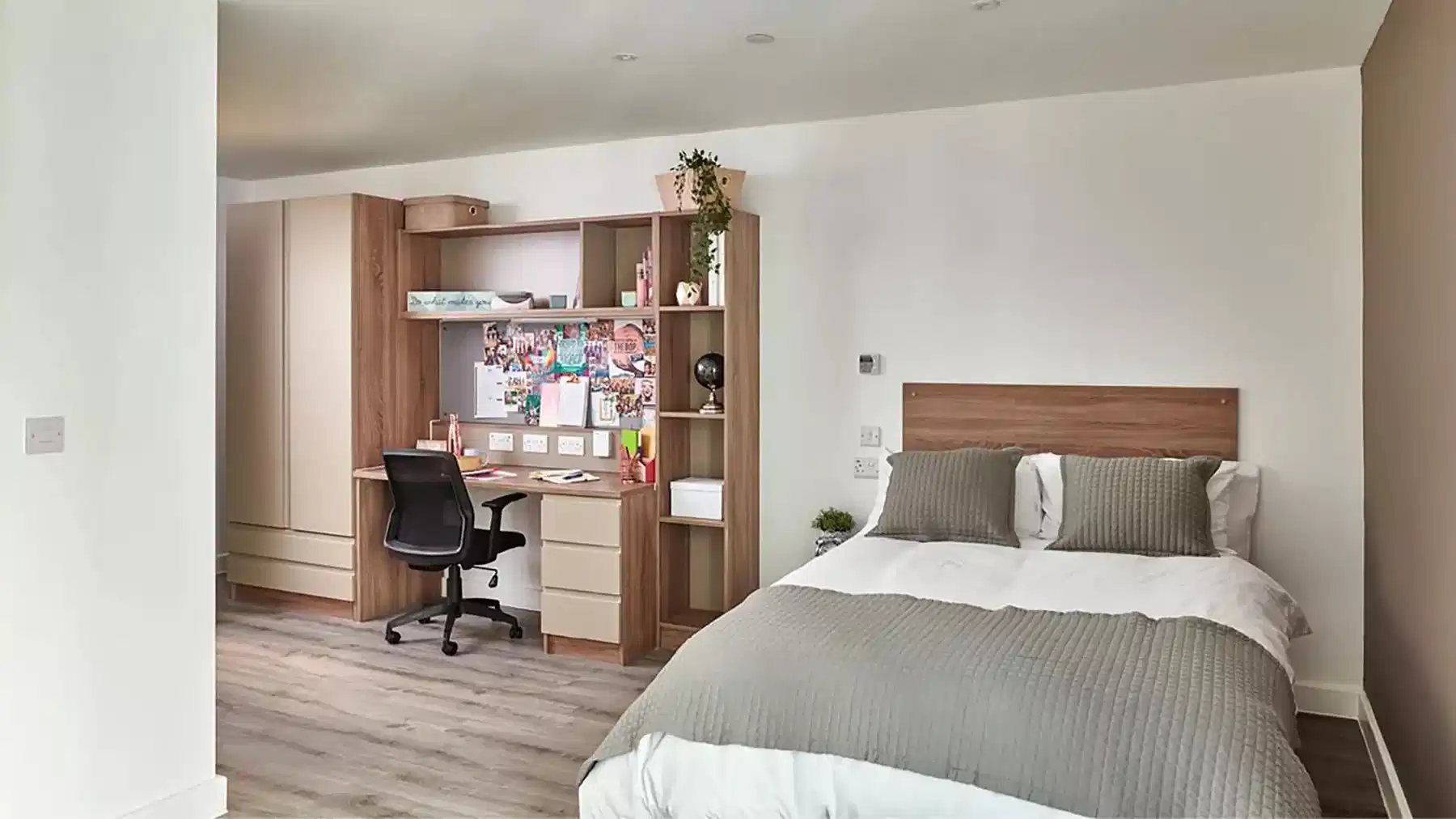 Superior Ensuite