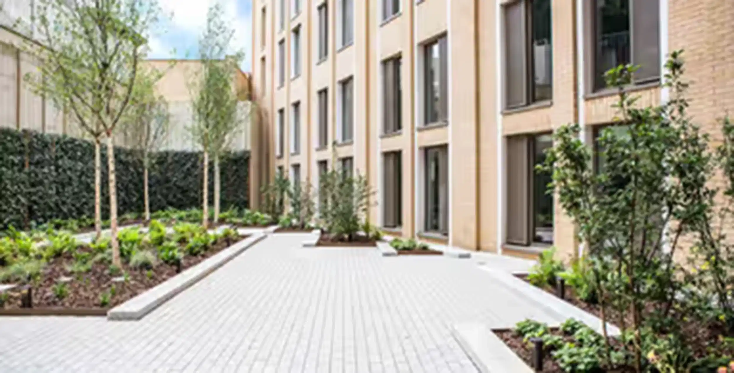 LST White City Residence, London image 26