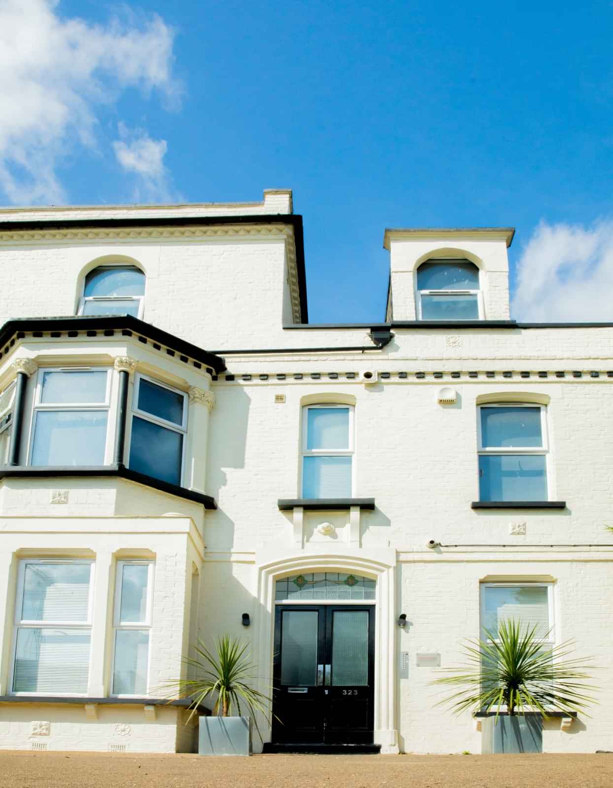 Londonist Finsbury House, London - London, England, United Kingdom - Exterior