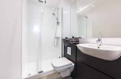 The Bruce Building - Newcastle Upon Tyne, England, United Kingdom - Bathroom