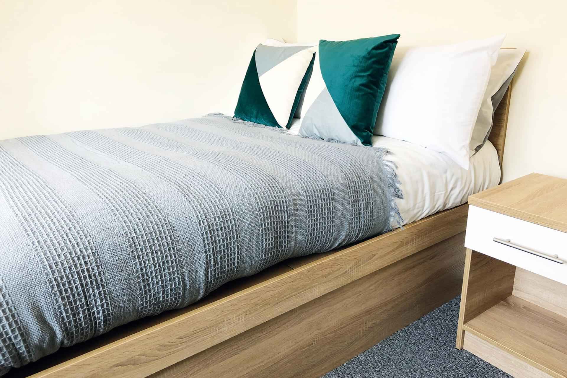 97 Sedgwick Street, Cambridge - Cambridge, England, United Kingdom - Bedroom