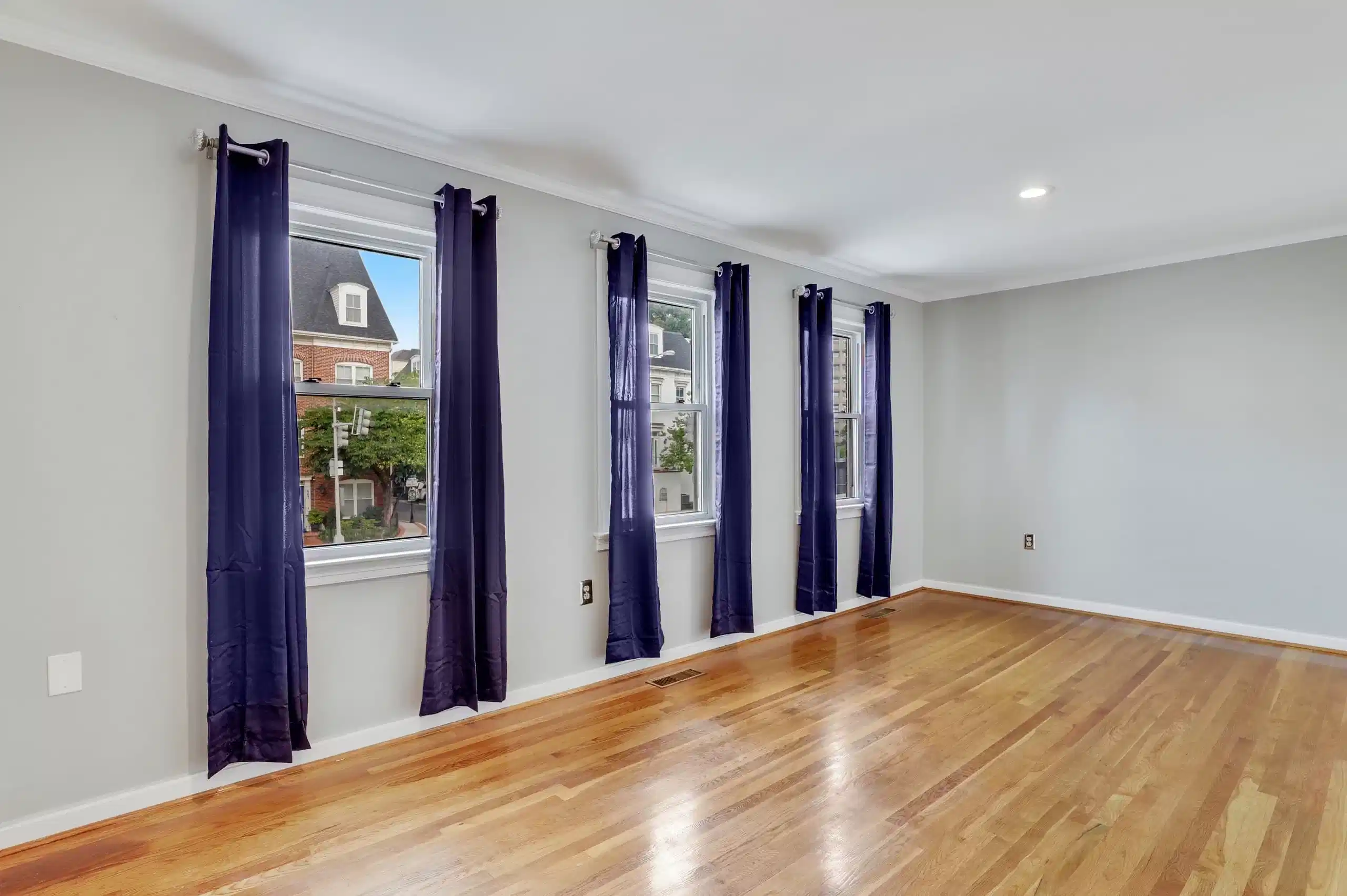 June Homes 20024, Washington DC - Washington DC, District of Columbia, United States - #526D : Southwest Waterfront - Bedroom