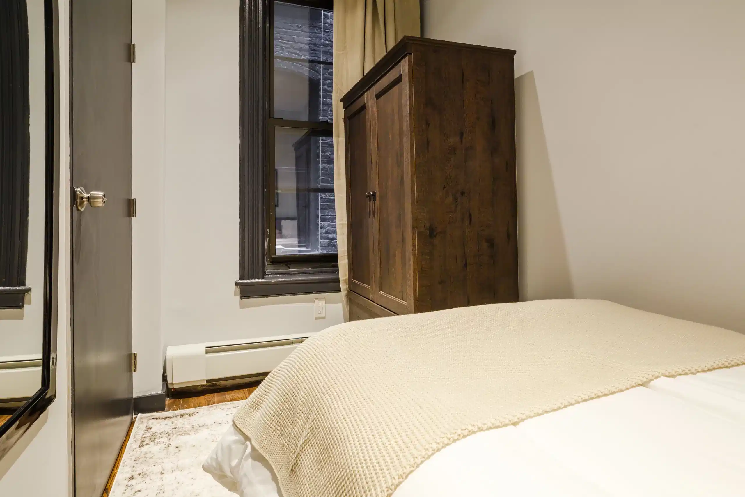 Kitchen?w=400&h=260&fit=crop&q=40&auto=format&trim=auto