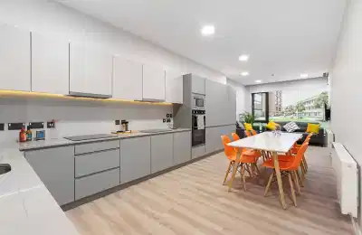 Highfield House, Dublin - Dublin, Ireland - Kitchen