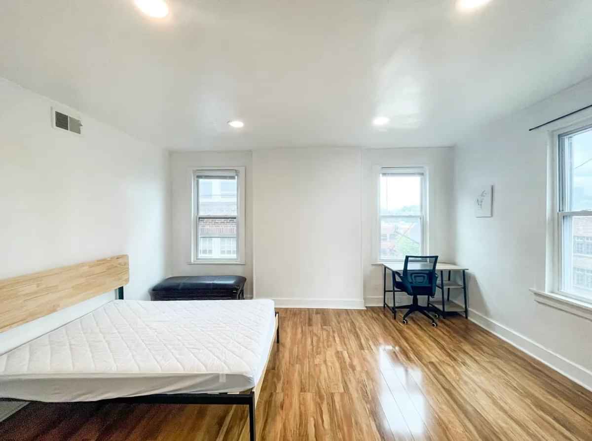 5846 Alderson St, Pittsburgh - Pittsburgh, Pennsylvania, United States - Bedroom