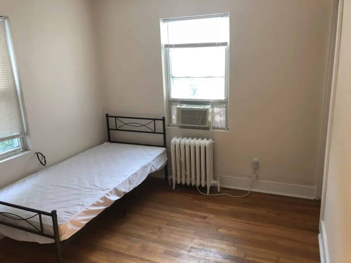 5709 Melvin St, Pittsburgh - Pittsburgh, Pennsylvania, United States - 4 Bed 1.5 Bath - Bedroom