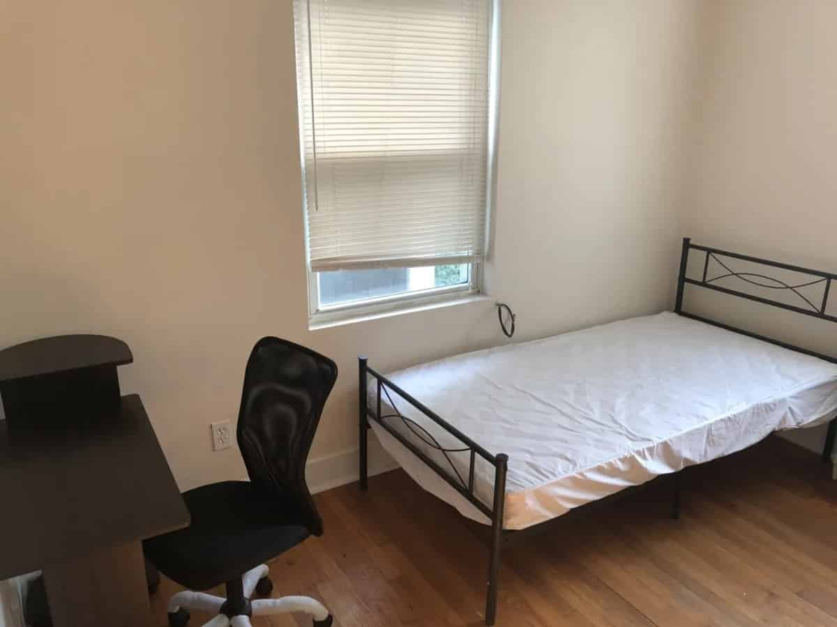 5709 Melvin St, Pittsburgh - Pittsburgh, Pennsylvania, United States - 4 Bed 1.5 Bath - Bedroom