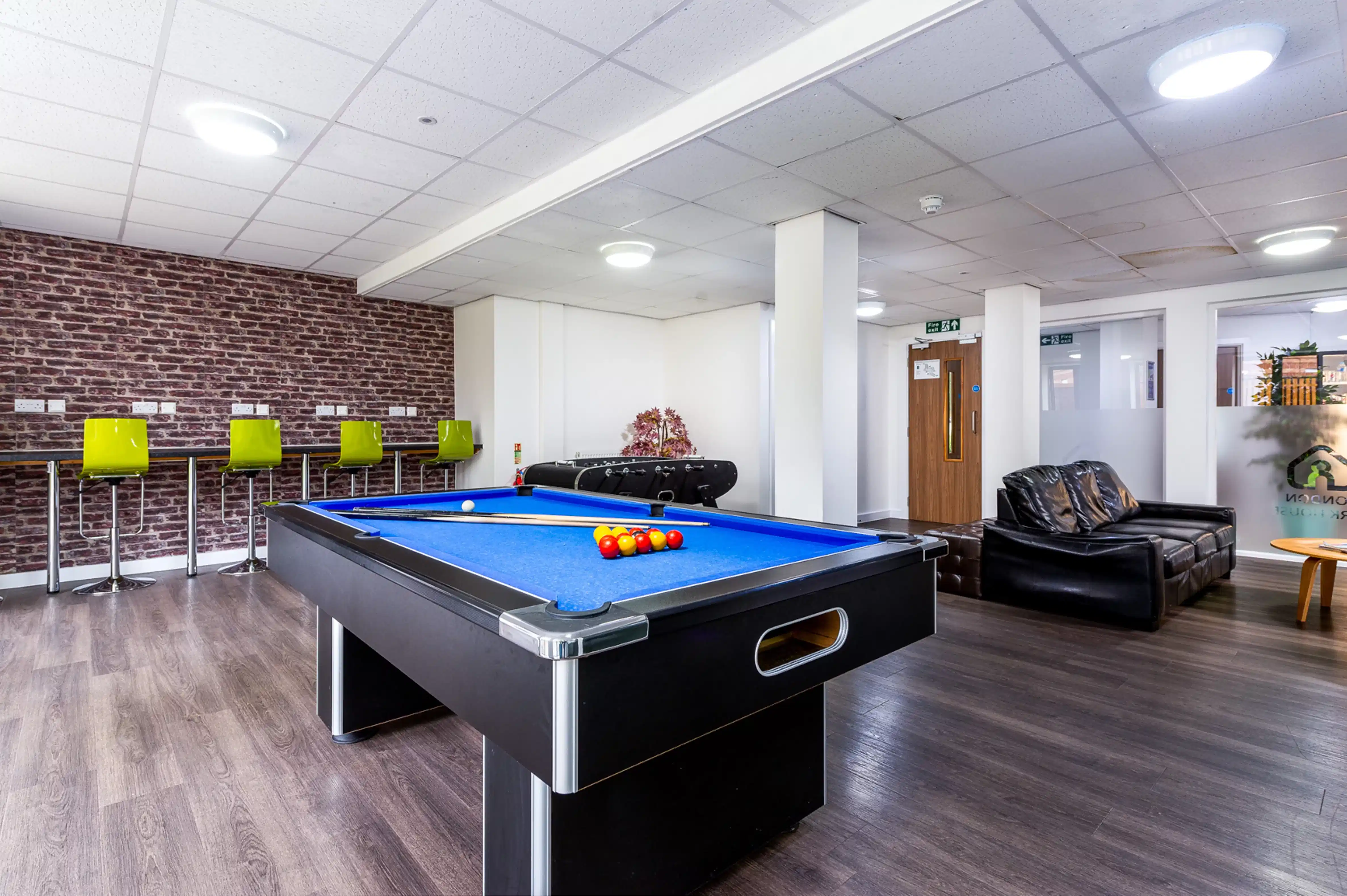 Park House, Luton 4