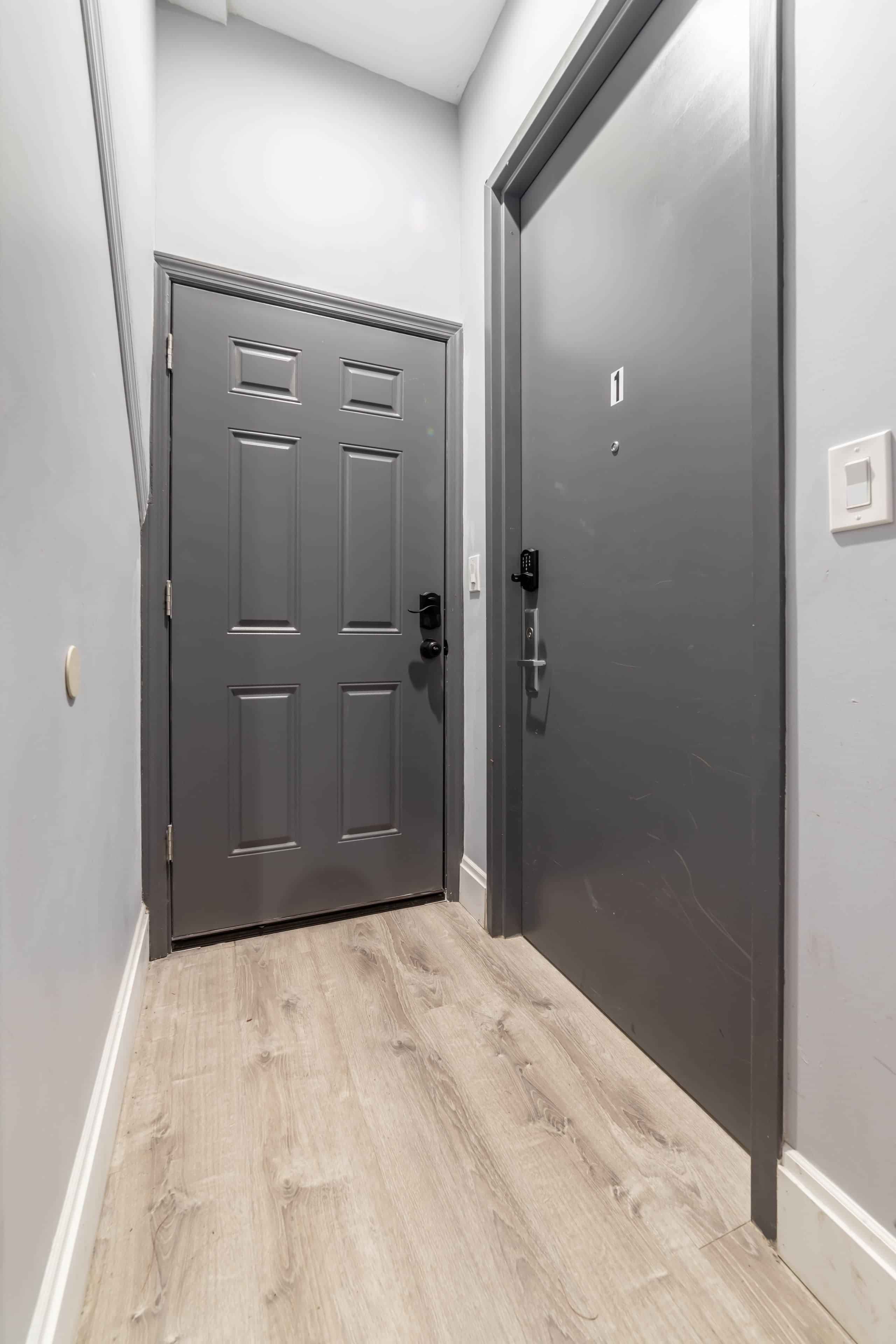 June Homes 11222, New York - New York City, New York, United States - Amenities