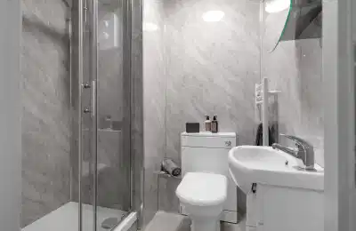 Stanley House, Nottingham - Nottingham, England, United Kingdom - Bathroom