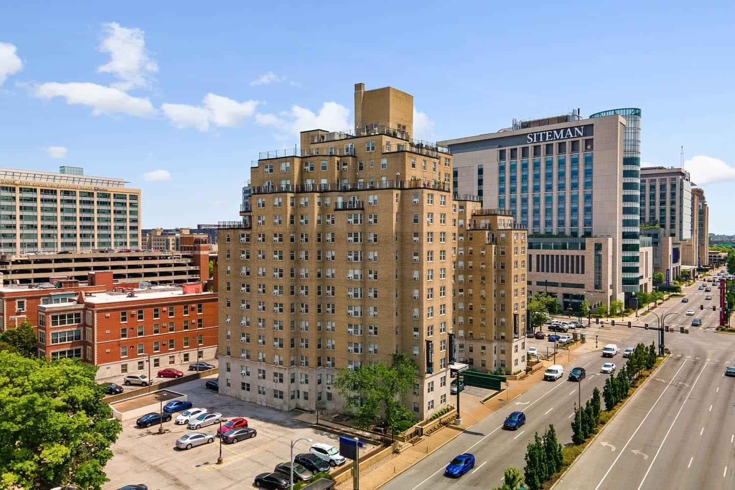 Montclair On The Park, St. Louis - St. Louis, Missouri, United States - Exterior
