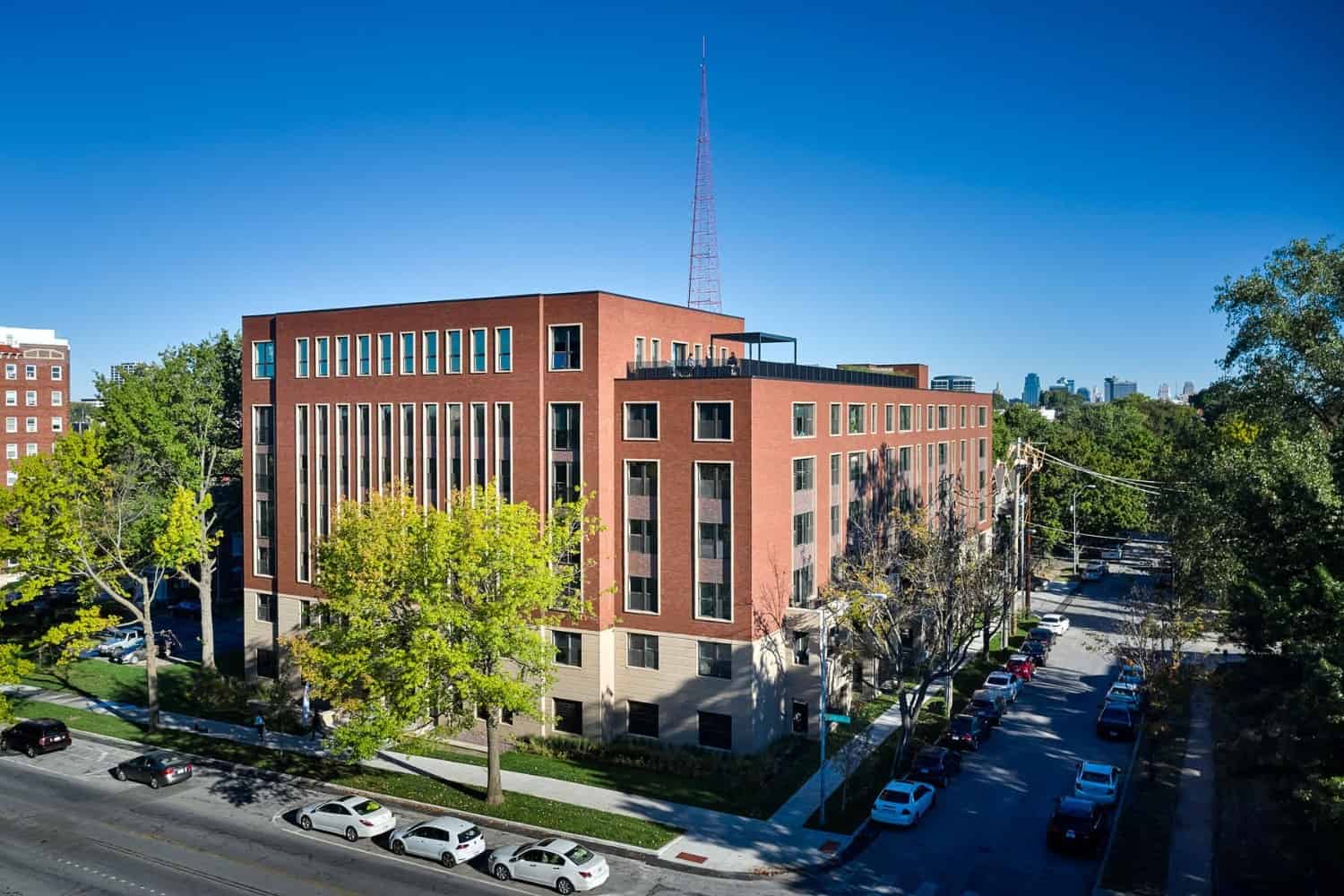 520 East, Kansas  4