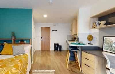 Gold Studio Upper Premium Level