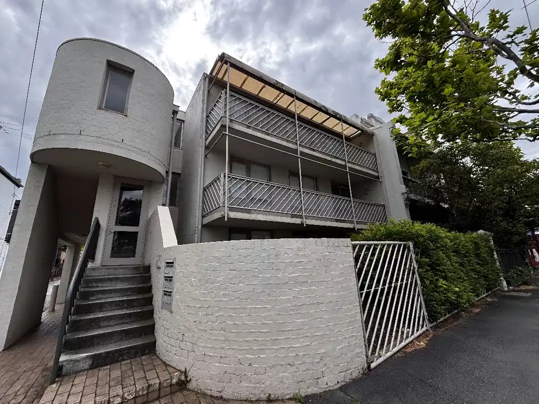 864 Swanston Street, Melbourne view 5