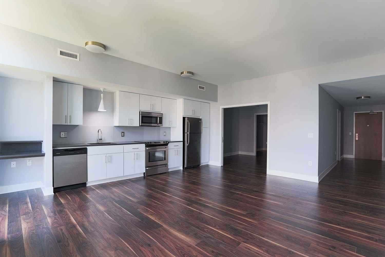 Kitchen?w=400&h=260&fit=crop&q=40&auto=format&trim=auto