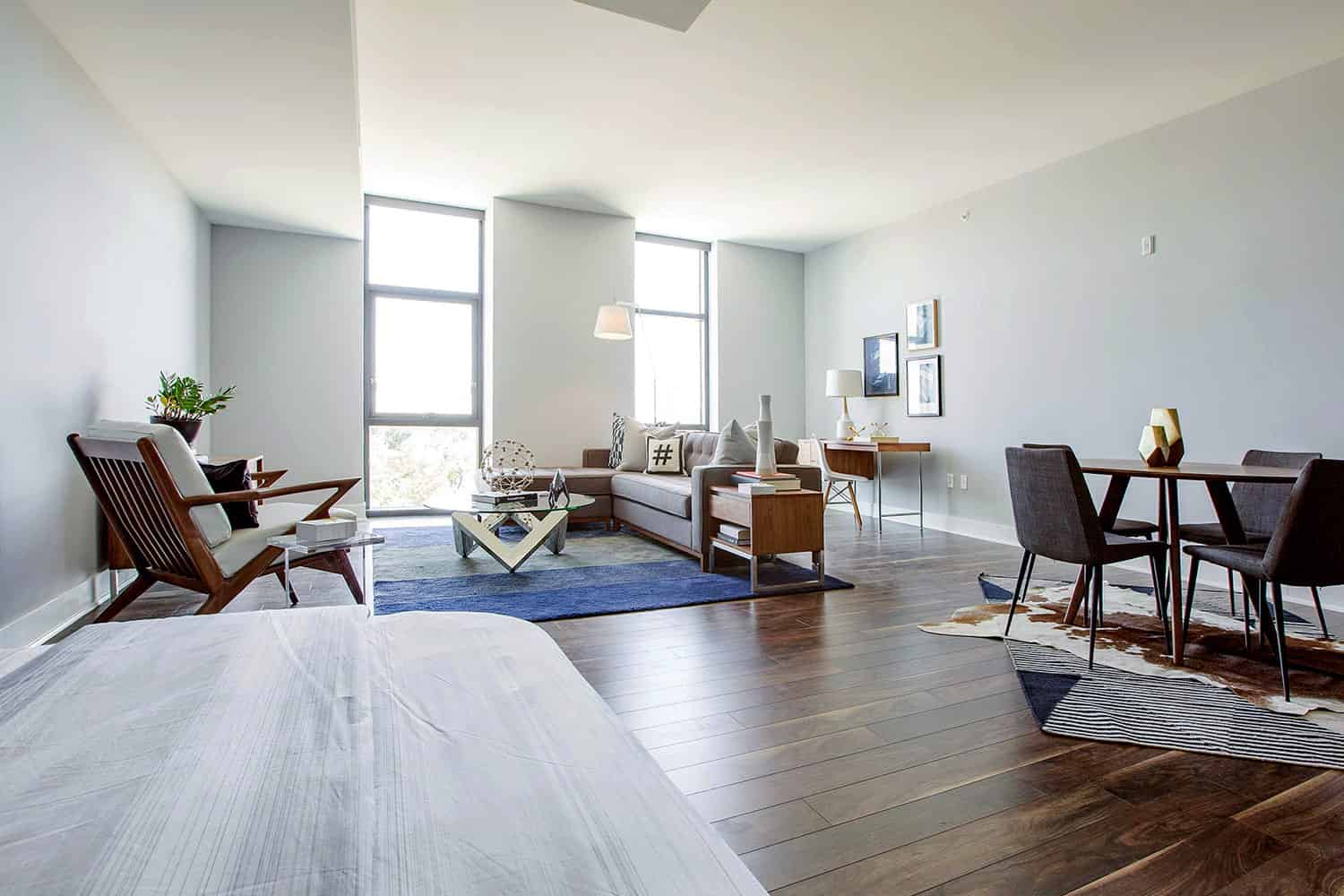 Kitchen?w=400&h=260&fit=crop&q=40&auto=format&trim=auto