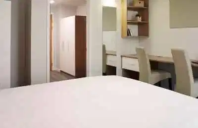 Gold 1 Bed Apartment Private Mid Level