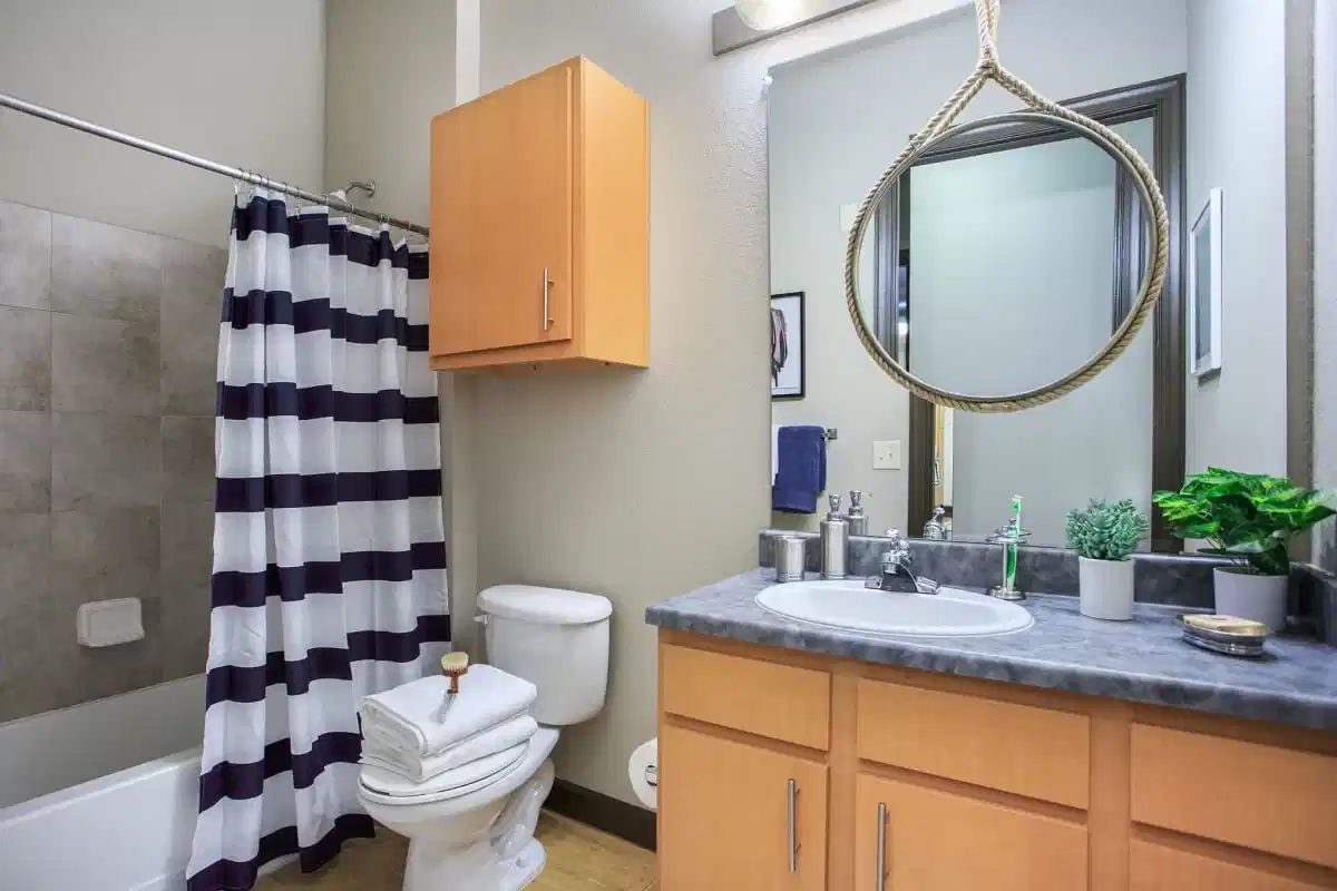 40Fifty Lofts, Tampa - Tampa, Florida, United States - Bathroom