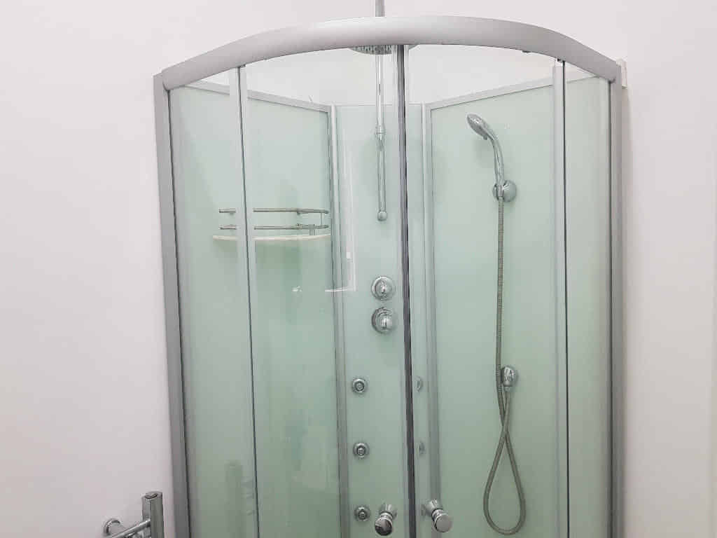 Victoria Views, Leicester - Leicester, England, United Kingdom - Premium Studio - Bathroom