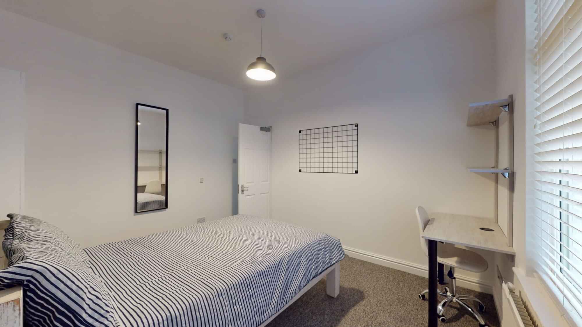 Belgrave Road, Liverpool - Liverpool, England, United Kingdom - Bedroom 1 - Bedroom