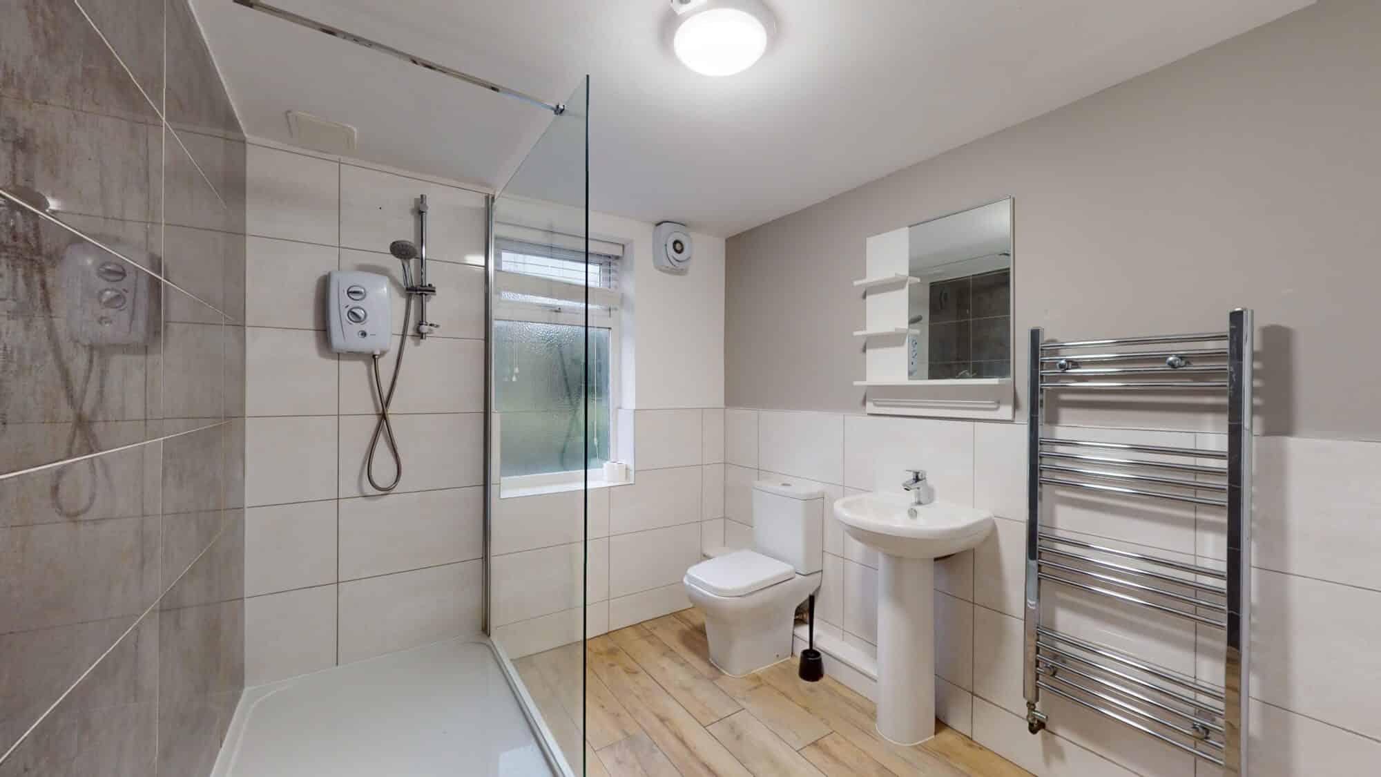 Bedroom 1 - Bedroom?w=400&h=260&fit=crop&q=40&auto=format&trim=auto