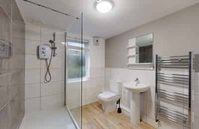 Bedroom 1 - Bedroom?w=400&h=260&fit=crop&q=40&auto=format&trim=auto