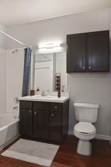 Midtown 905, Denton 2