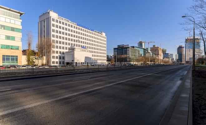 58258?w=400&h=260&fit=crop&q=40&auto=format&trim=auto