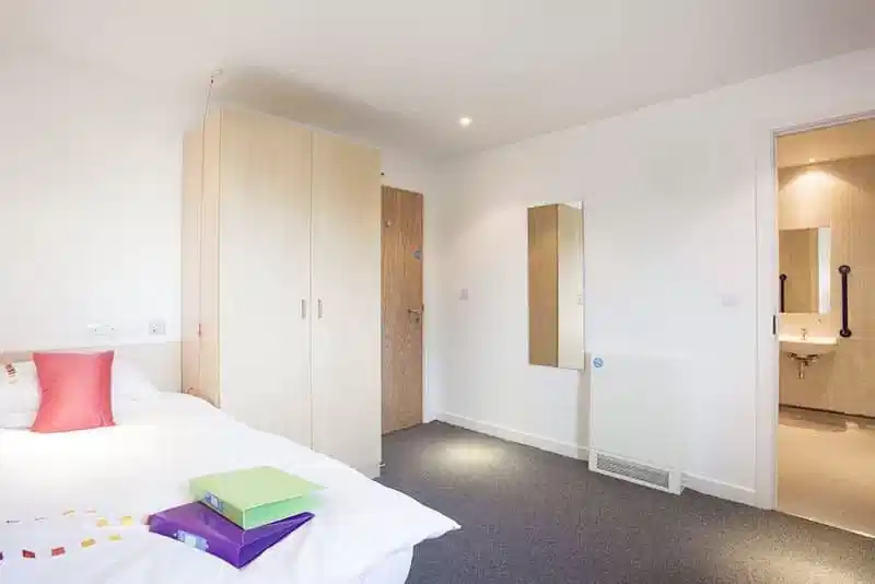 Studio Plus - Bedroom