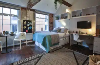 The Emporium, Birmingham - Birmingham, England, United Kingdom - Bedroom