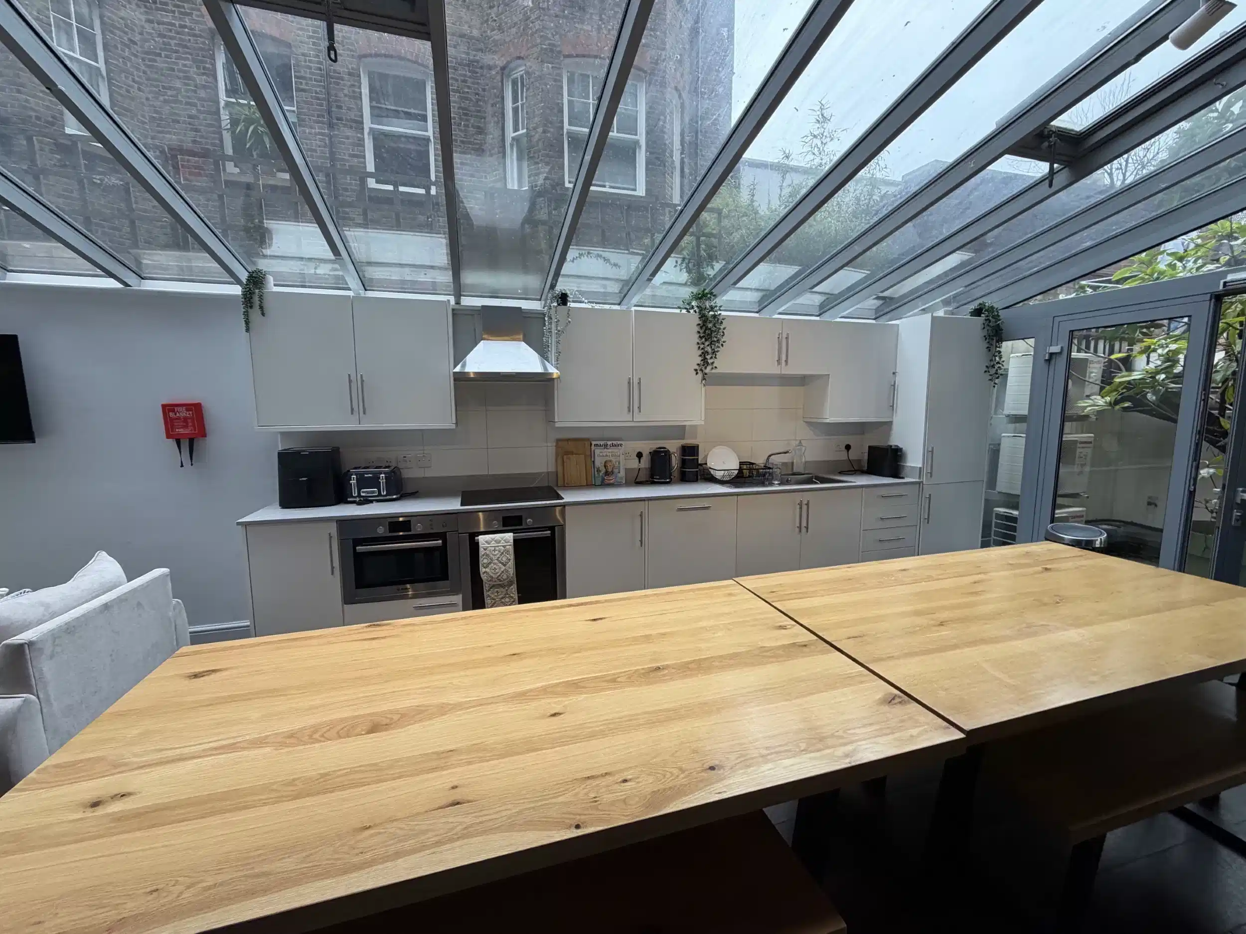 Francis Gardner Studios, London image 31
