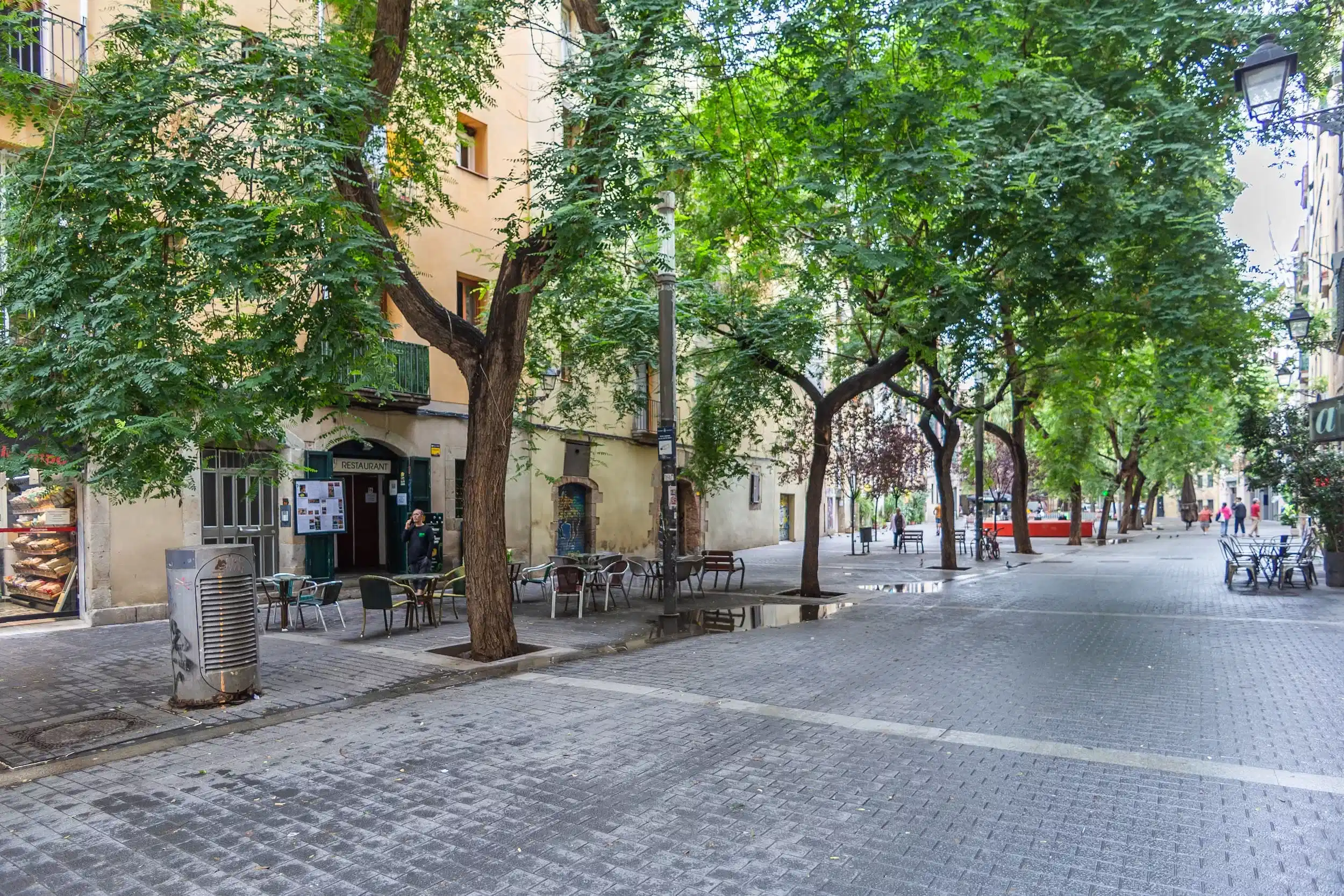 Born, Barcelona - Barcelona, Spain - Exterior