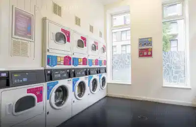 iQ Flinders House, London - London, England, United Kingdom - Amenities