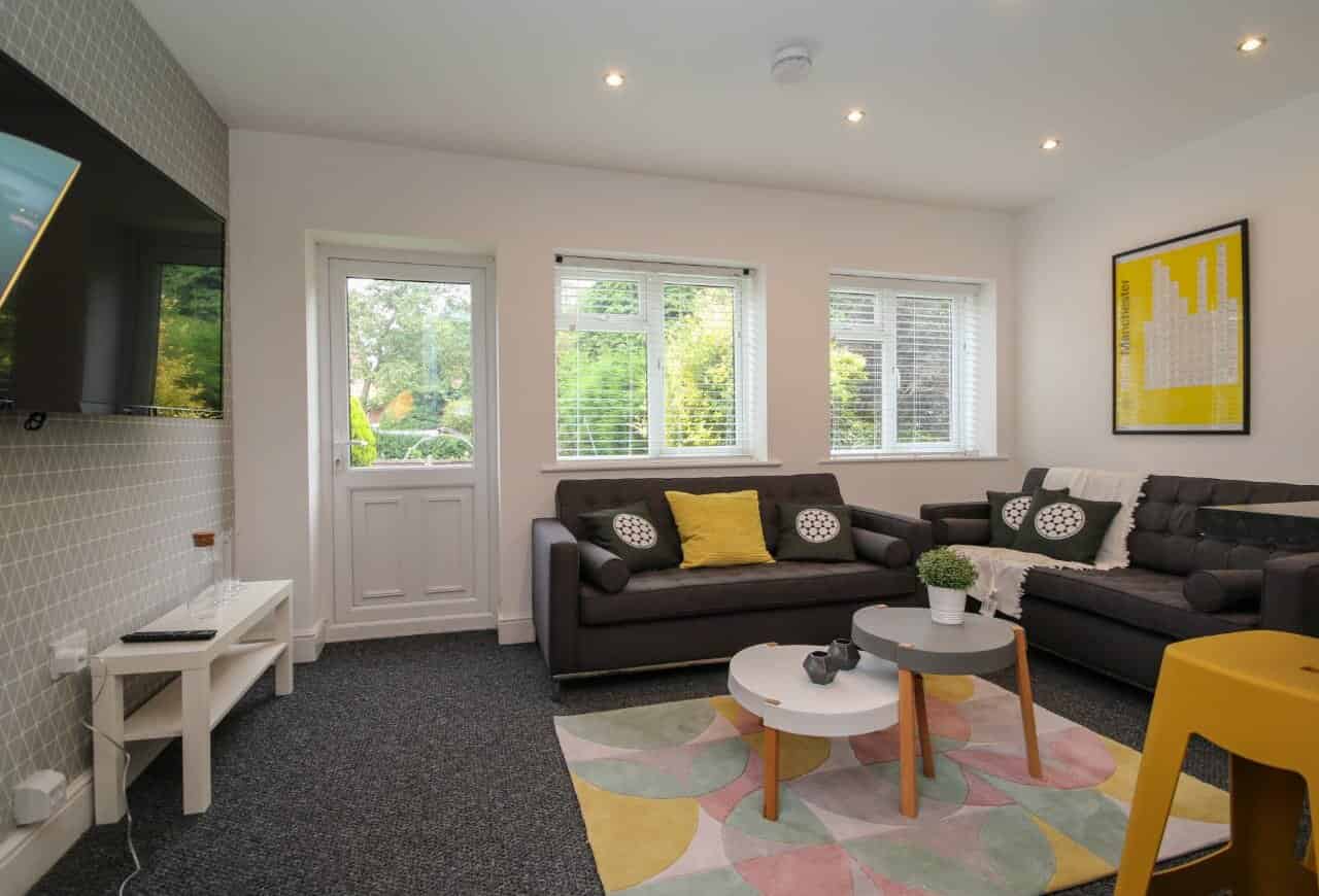 8 Holcombe Road, Manchester - Manchester, England, United Kingdom - Common Area