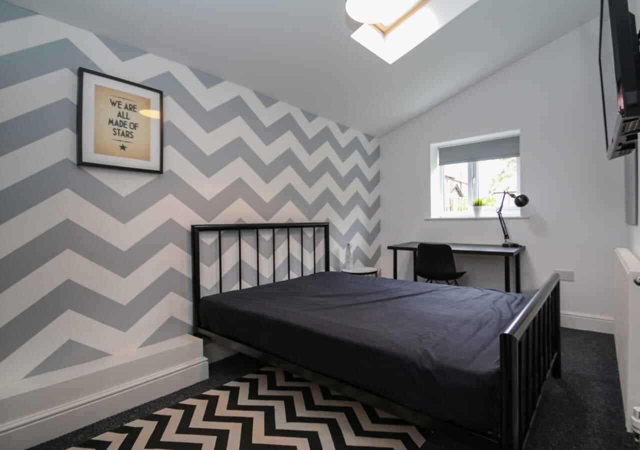 Common Area?w=400&h=260&fit=crop&q=40&auto=format&trim=auto