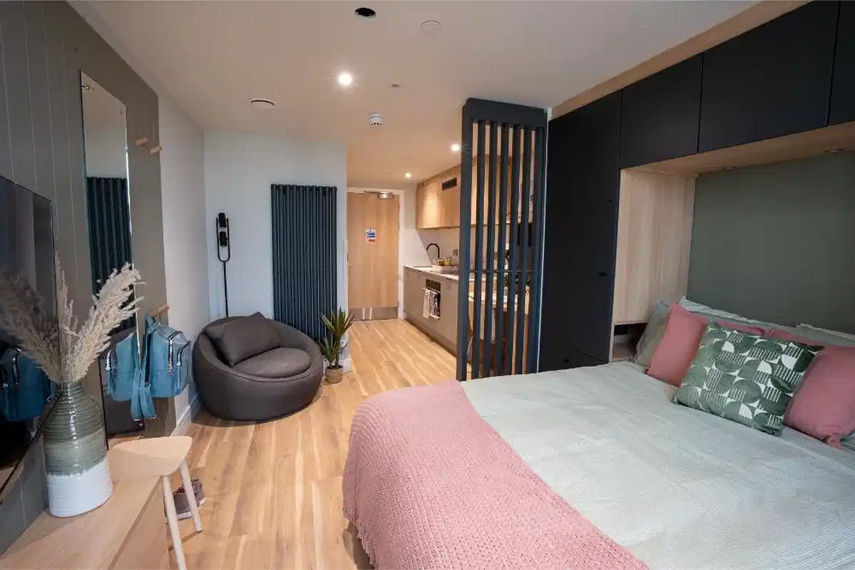 Premium Studio