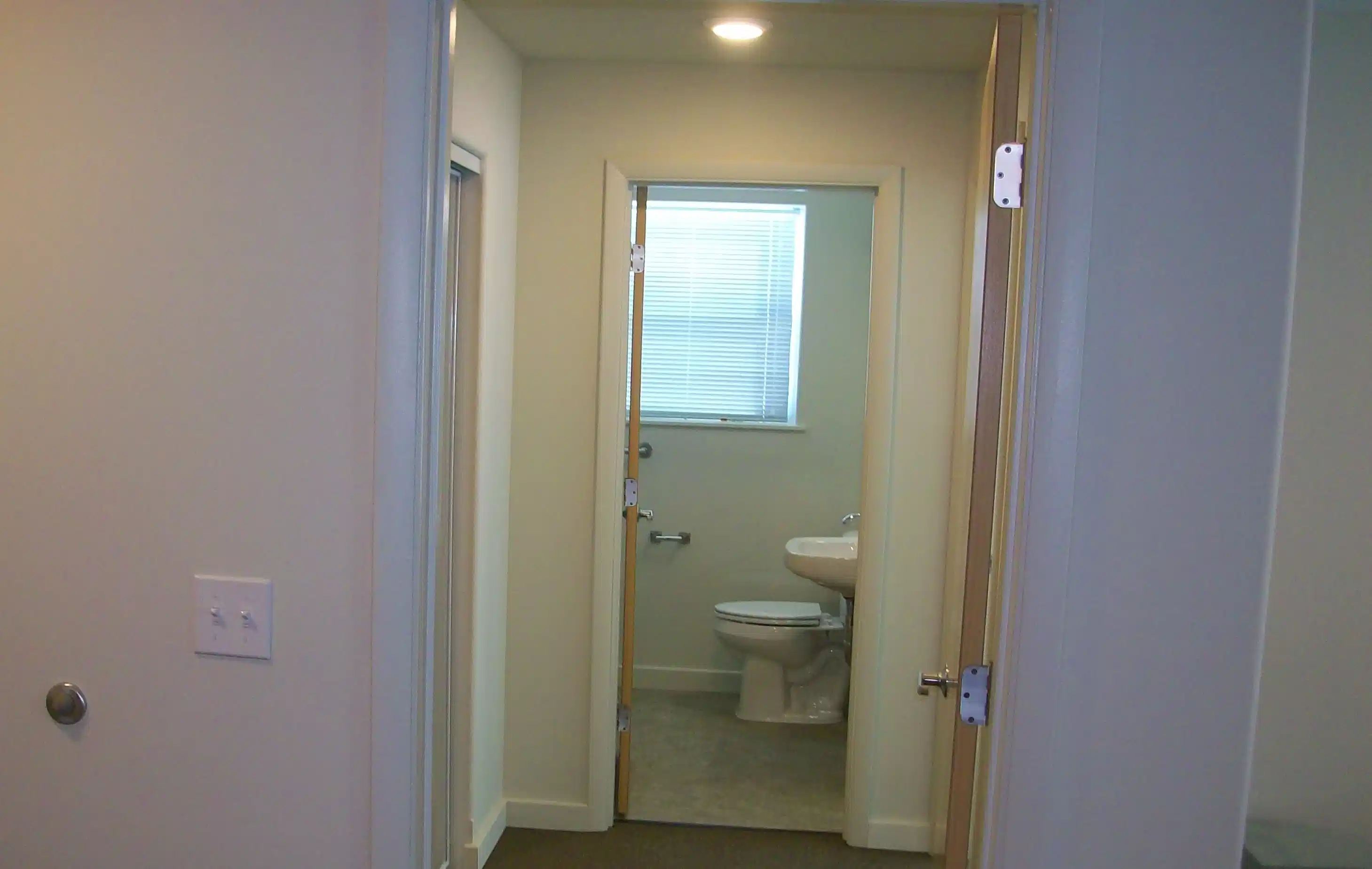 Studio - Kitchen?w=400&h=260&fit=crop&q=40&auto=format&trim=auto