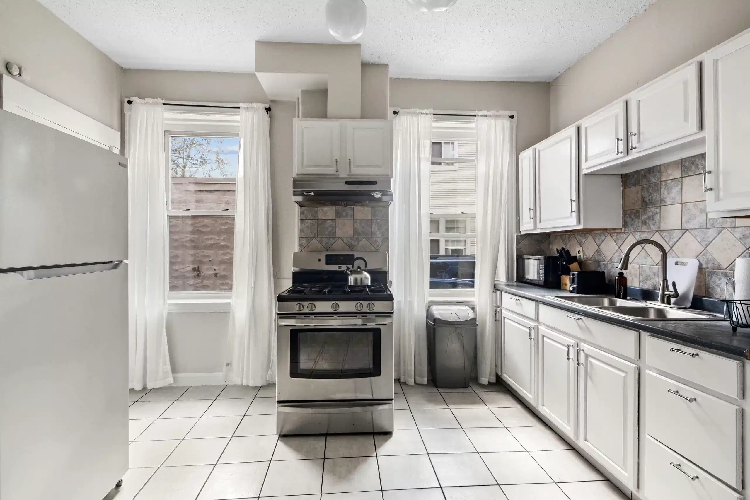 June Homes 02130, Boston - Boston, Massachusetts, United States - Kitchen