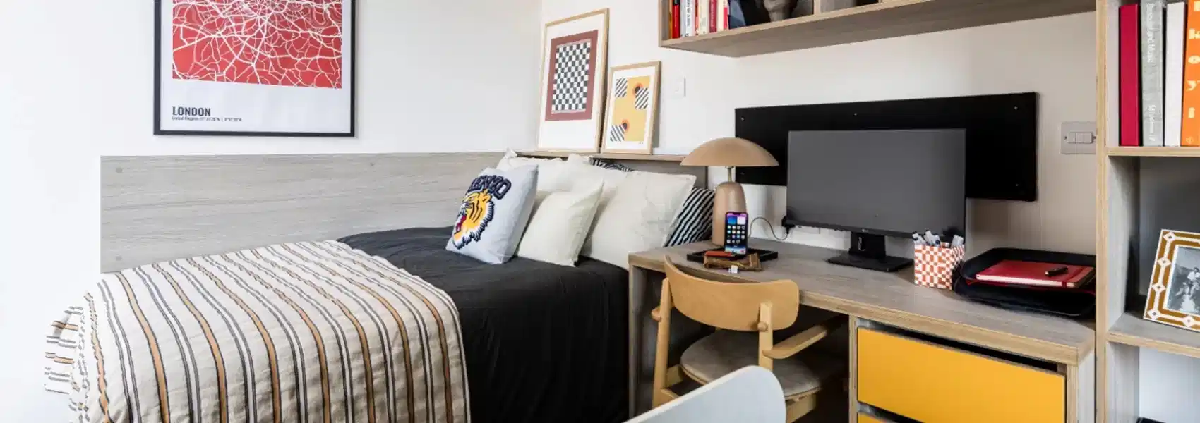 Gold Studio Private Upper Level