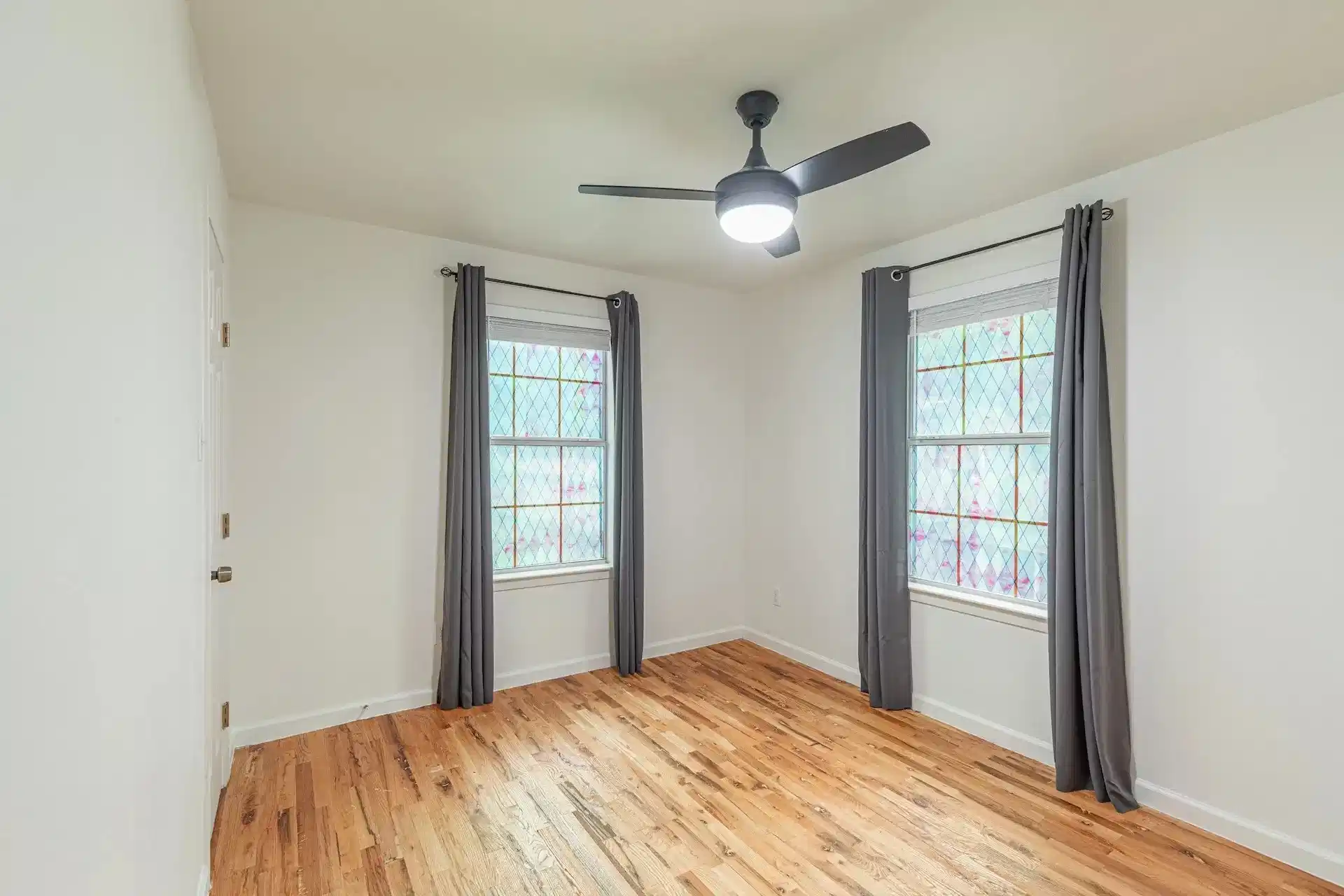 June Homes 78752, Austin - Austin, Texas, United States - #1229C : Highland - Bedroom