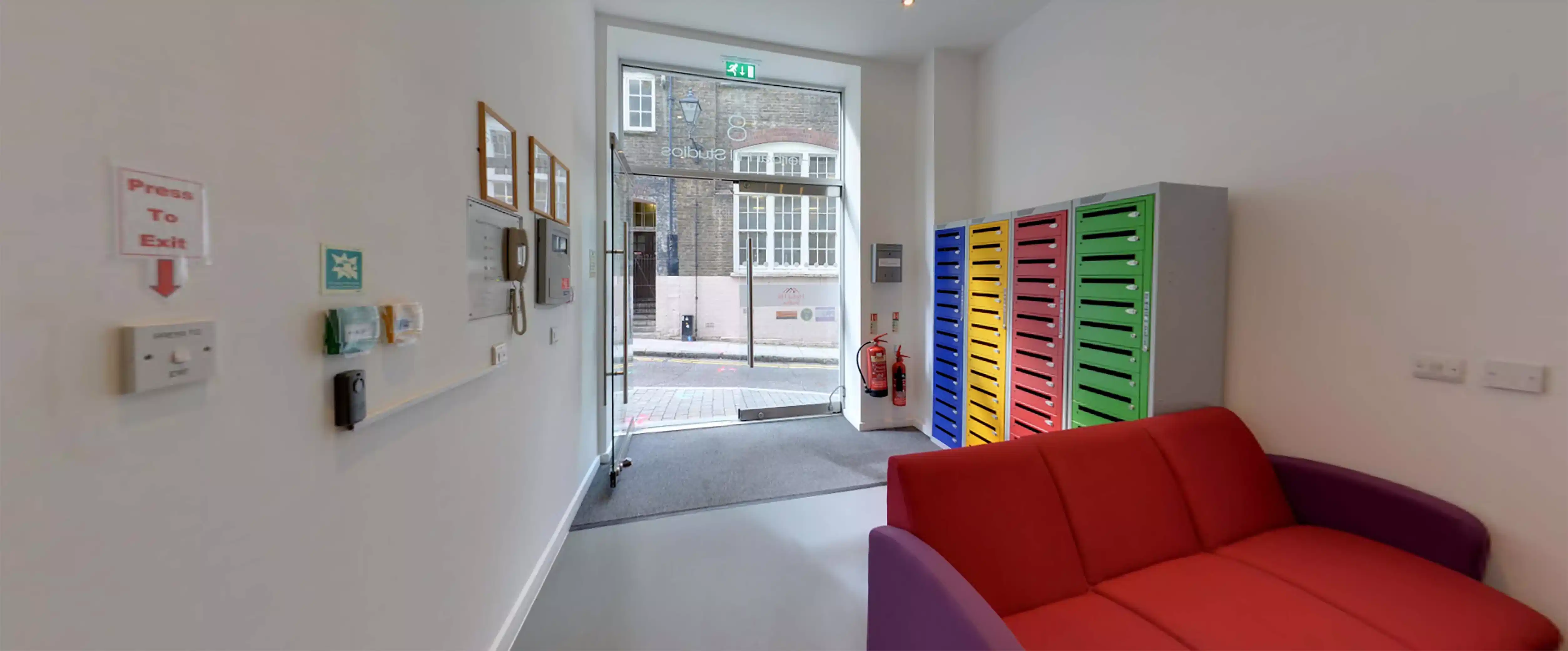 Herbal Hill Studios, London image 13