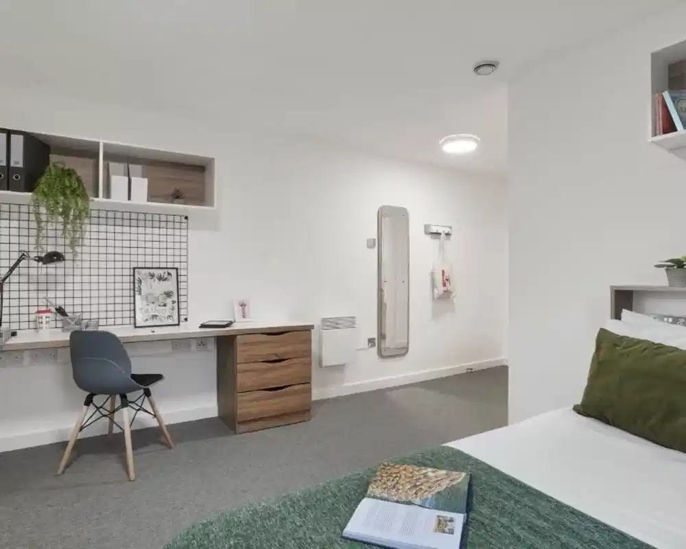 Amenities?w=400&h=260&fit=crop&q=40&auto=format&trim=auto