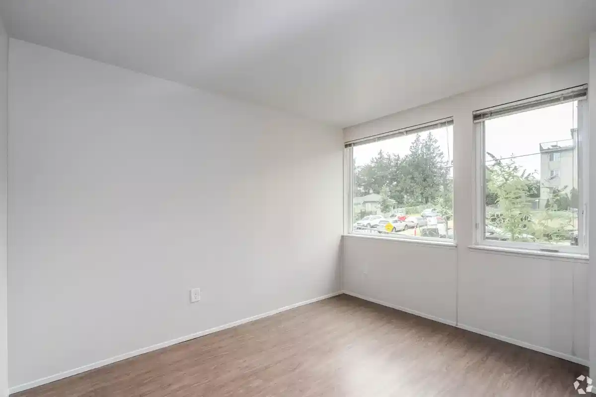 Bedroom?w=400&h=260&fit=crop&q=40&auto=format&trim=auto