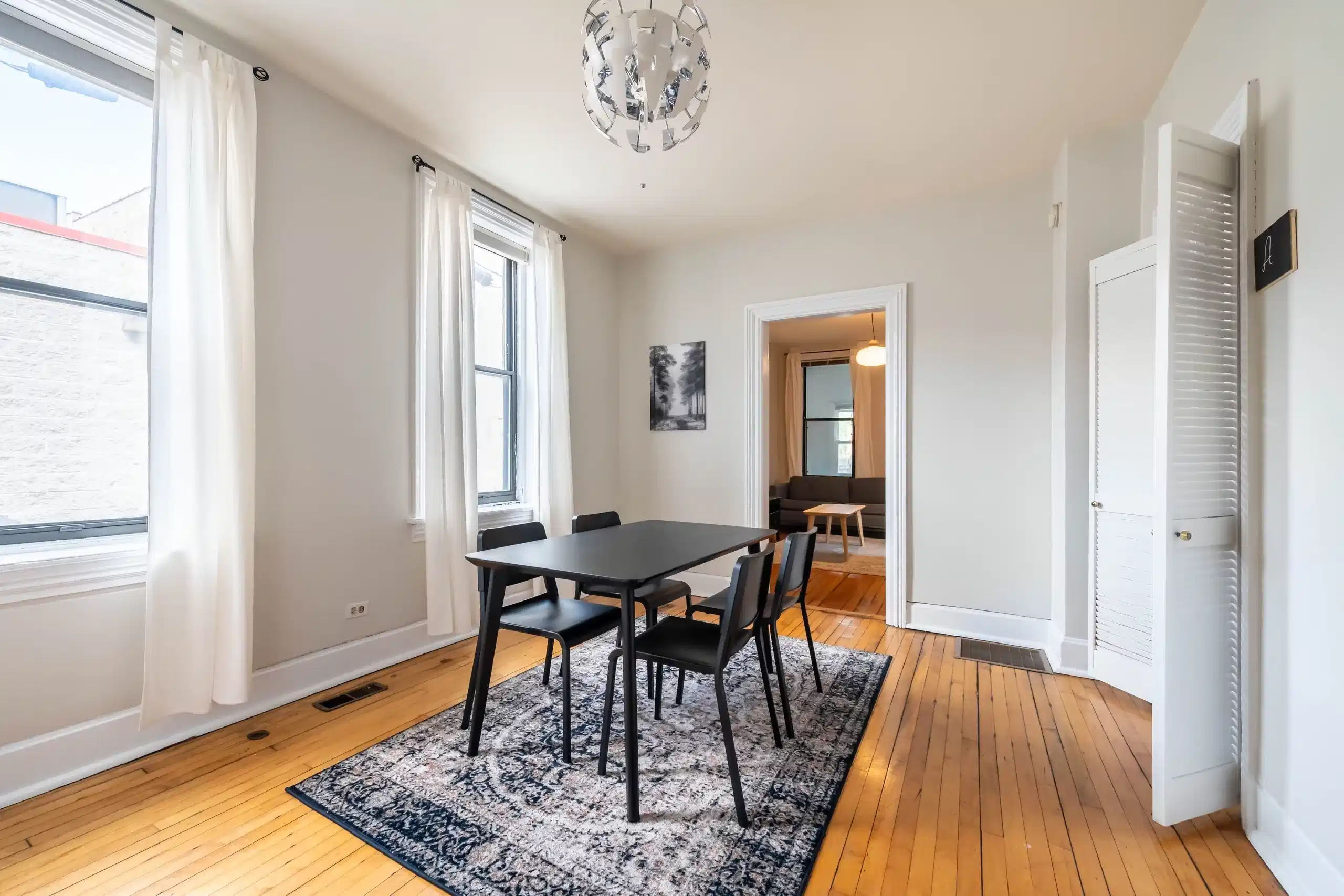 June Homes 60614, Chicago - Chicago, Illinois, United States - Common Area