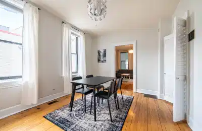 June Homes 60614, Chicago - Chicago, Illinois, United States - Common Area