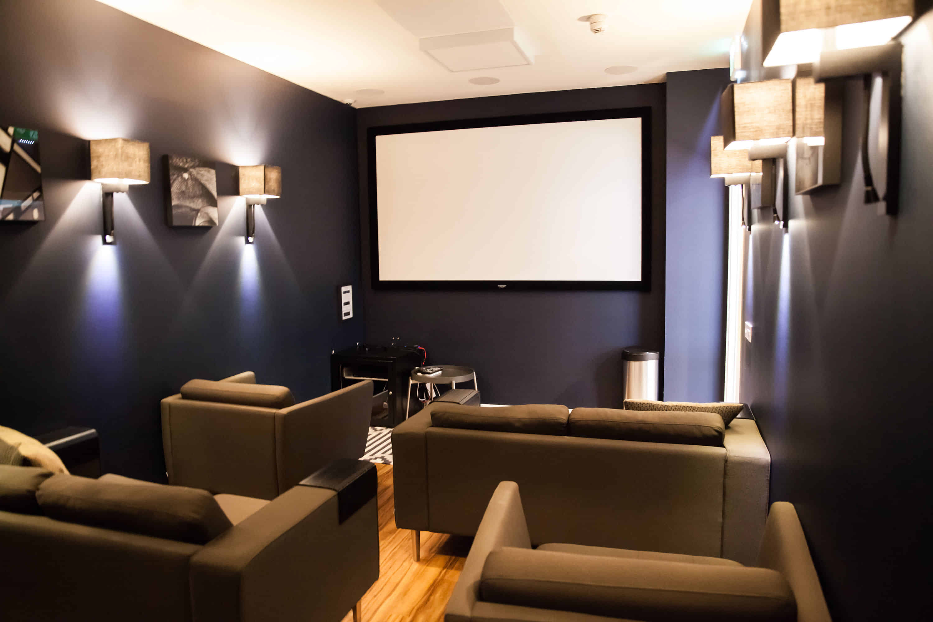 Clifton & Stewart House, Glasgow - Glasgow, Scotland, United Kingdom - Amenities