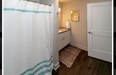 Lofts At Gold Street, Rochester - Rochester, New York, United States - Bathroom