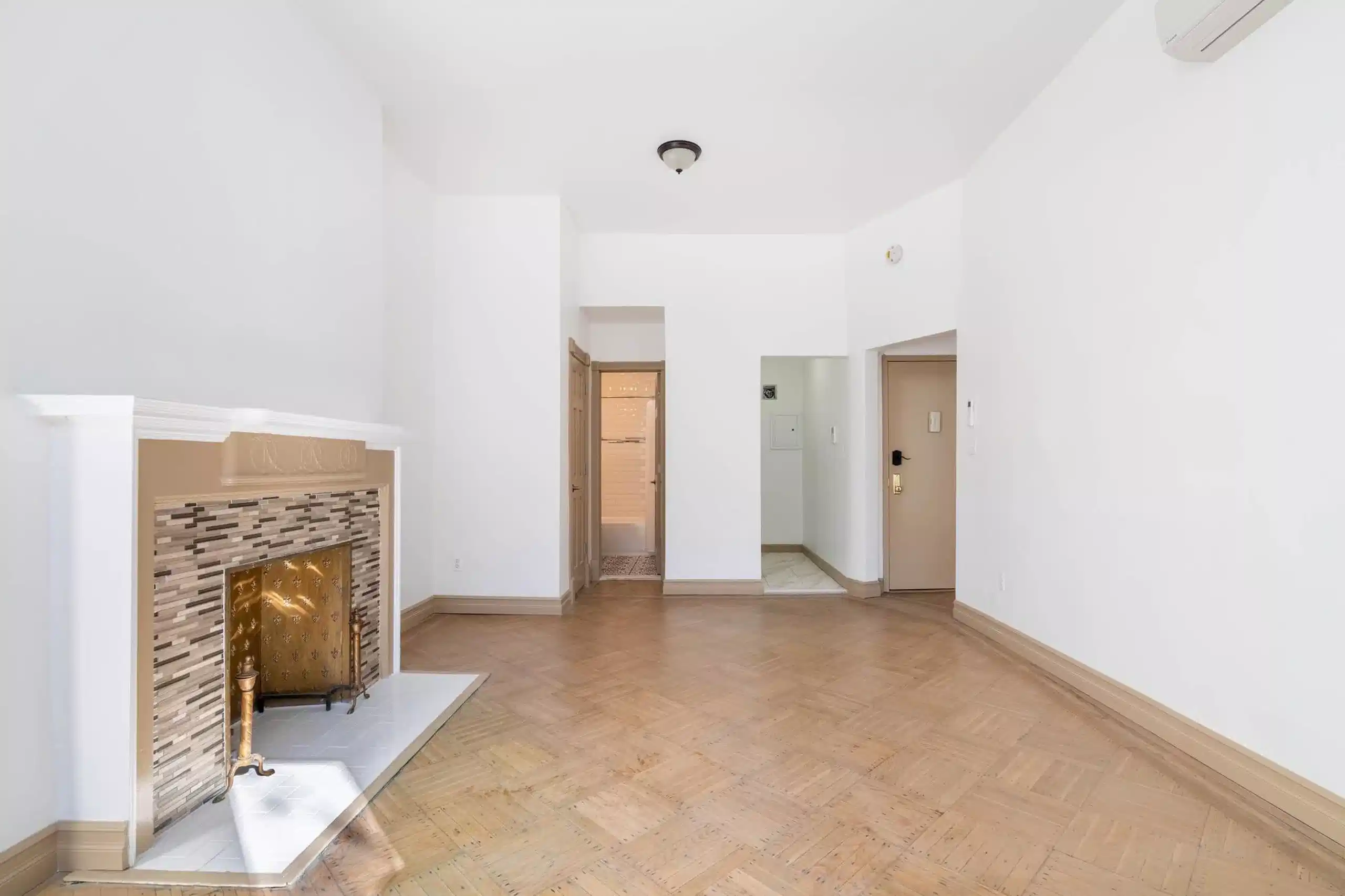 June Homes 10024, New York City - New York City, New York, United States - Common Area